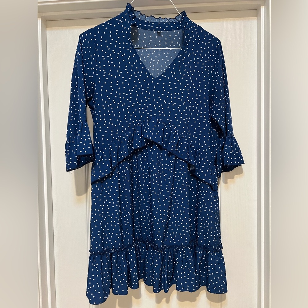 MITILLY Women’s V-neck Ruffle Loose Dress with pockets.